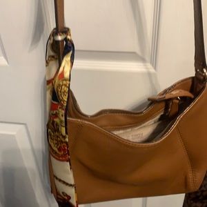 Micheal kors crossbody